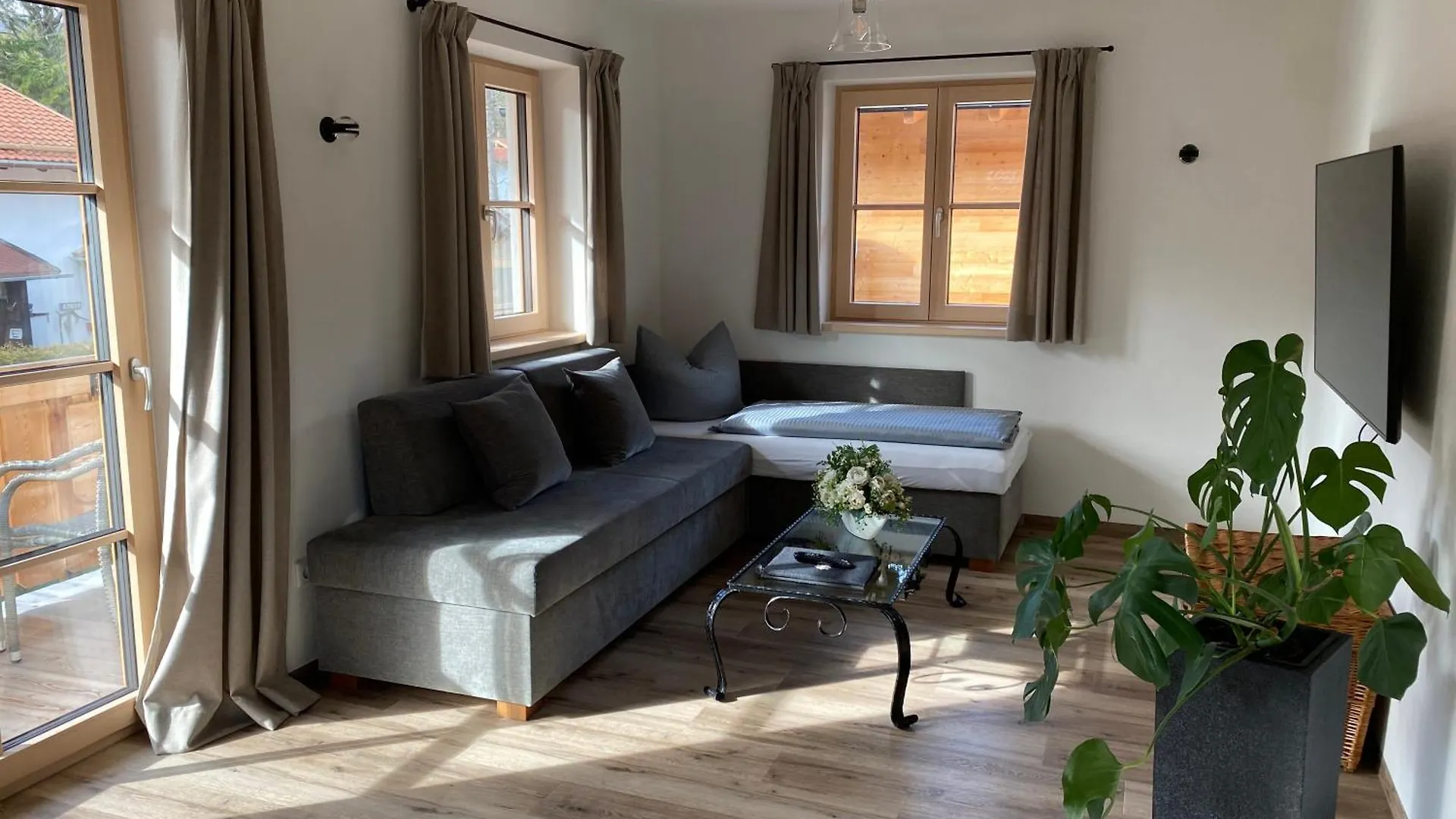 Apartment Ferienwohnung Schmetterer Schliersee